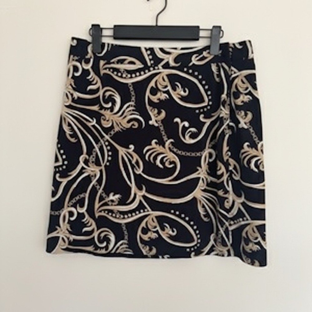 EP Pro Golf Skort Womens 10 Black & ‎ Gold Scroll Chain Print Athletic Skirt - Picture 4 of 8